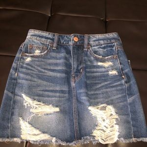 American eagle jean skirt
